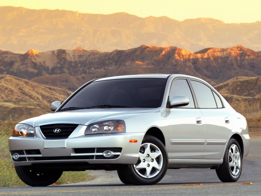 Hyundai Elantra Sedan (US) '2003
